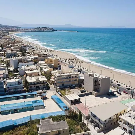 Aretousa Apt, Next To The Beach! Daire