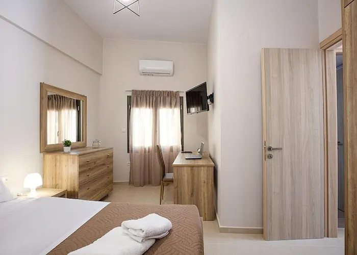 Aretousa Apt, Next To The Beach! Appartement