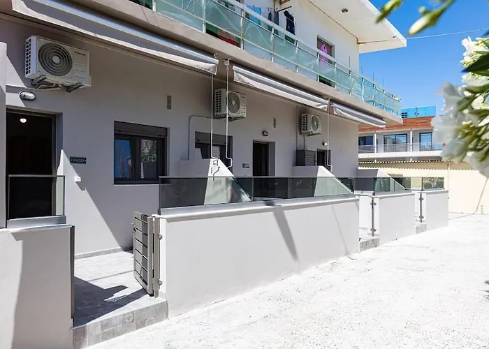 Apartamento Aretousa Apt, Next To The Beach!