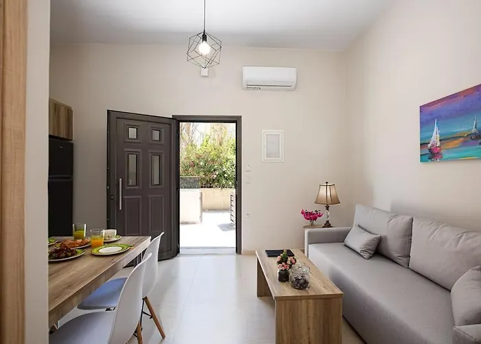 Aretousa Apt, Next To The Beach! *