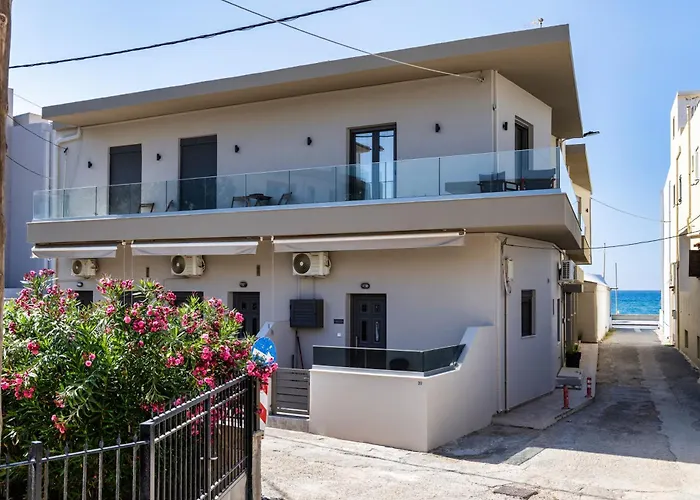 شقة Aretousa Apt, Next To The Beach!